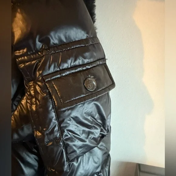 S13 little girls callie faux jacket with hood black size 6 - Picture 2 of 7